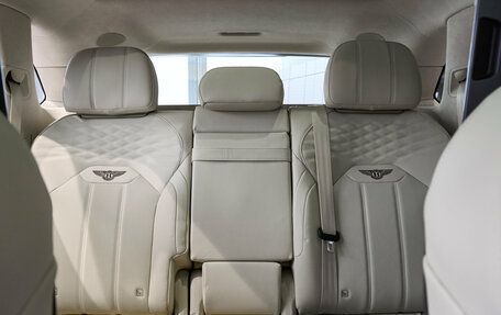 Bentley Bentayga I, 2026 год, 35 800 000 рублей, 15 фотография