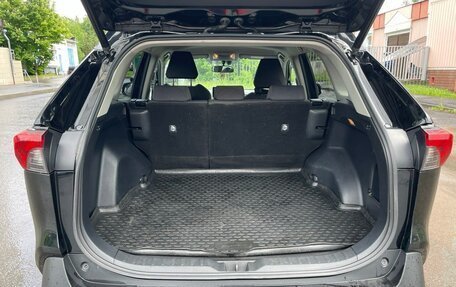 Toyota RAV4, 2020 год, 2 250 000 рублей, 11 фотография