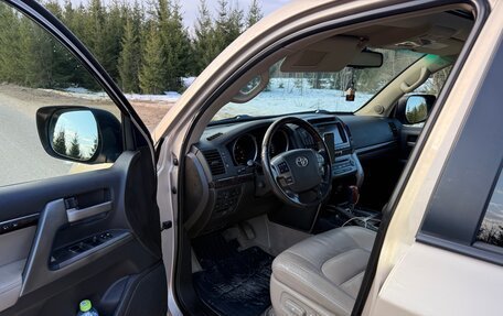 Toyota Land Cruiser 200, 2009 год, 3 300 000 рублей, 5 фотография
