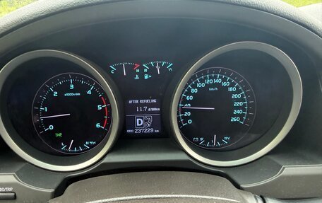 Toyota Land Cruiser 200, 2009 год, 3 300 000 рублей, 8 фотография