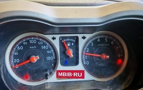 Nissan Note II рестайлинг, 2005 год, 400 000 рублей, 8 фотография