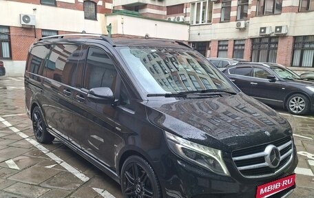 Mercedes-Benz V-Класс, 2016 год, 4 300 000 рублей, 4 фотография