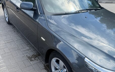 BMW 5 серия, 2008 год, 1 050 000 рублей, 3 фотография