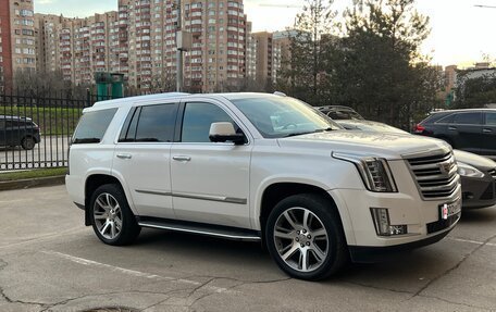 Cadillac Escalade IV, 2016 год, 3 700 000 рублей, 3 фотография