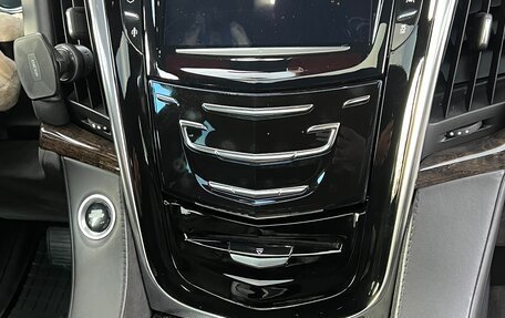 Cadillac Escalade IV, 2016 год, 3 700 000 рублей, 12 фотография