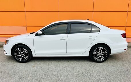 Volkswagen Jetta VI, 2018 год, 999 000 рублей, 3 фотография