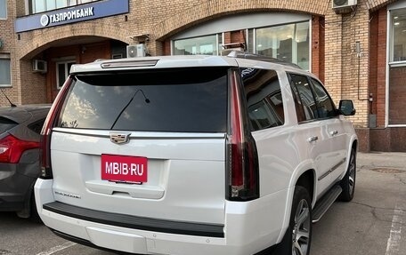 Cadillac Escalade IV, 2016 год, 3 700 000 рублей, 2 фотография