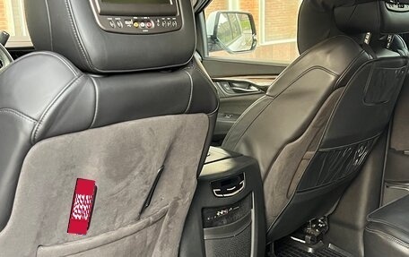 Cadillac Escalade IV, 2016 год, 3 700 000 рублей, 7 фотография