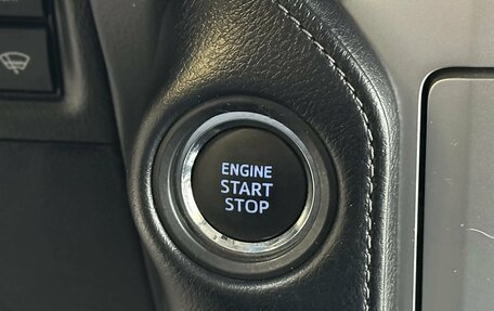 Toyota Land Cruiser Prado 150 рестайлинг 2, 2019 год, 5 998 000 рублей, 15 фотография