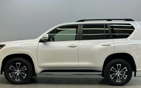 Toyota Land Cruiser Prado 150 рестайлинг 2, 2019 год, 5 998 000 рублей, 8 фотография