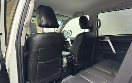 Toyota Land Cruiser Prado 150 рестайлинг 2, 2019 год, 5 998 000 рублей, 27 фотография