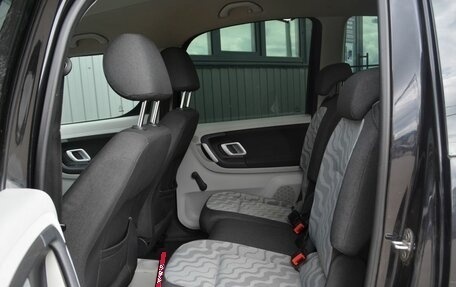 Skoda Roomster, 2007 год, 589 999 рублей, 18 фотография
