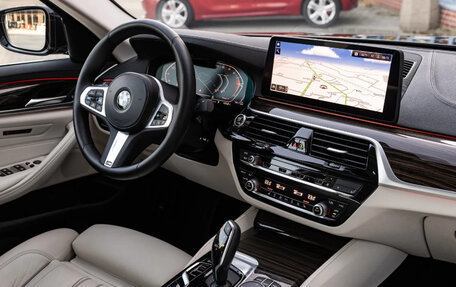 BMW 5 серия, 2022 год, 3 546 271 рублей, 12 фотография