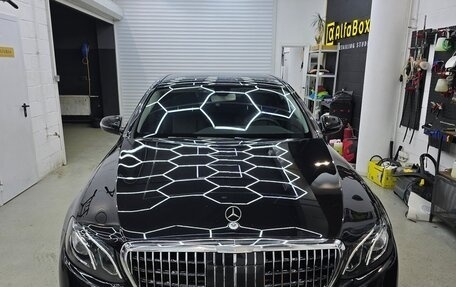Mercedes-Benz E-Класс, 2017 год, 2 300 000 рублей, 2 фотография