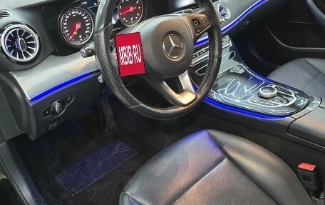 Mercedes-Benz E-Класс, 2017 год, 2 300 000 рублей, 10 фотография