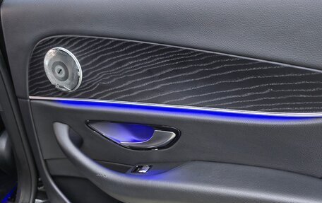 Mercedes-Benz E-Класс, 2017 год, 2 300 000 рублей, 13 фотография