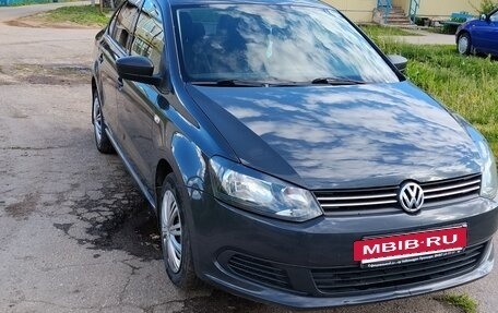 Volkswagen Polo VI (EU Market), 2012 год, 700 000 рублей, 4 фотография