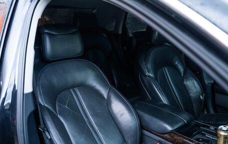 Audi A8, 2011 год, 2 300 000 рублей, 11 фотография