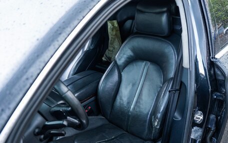 Audi A8, 2011 год, 2 300 000 рублей, 12 фотография
