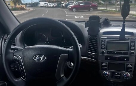 Hyundai Santa Fe III рестайлинг, 2011 год, 1 450 000 рублей, 2 фотография