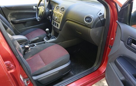 Ford Focus II рестайлинг, 2006 год, 450 000 рублей, 11 фотография