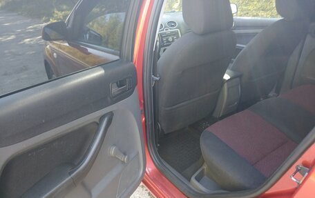 Ford Focus II рестайлинг, 2006 год, 450 000 рублей, 14 фотография