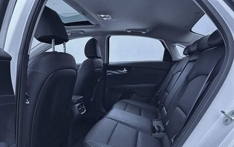 KIA K3, 2022 год, 1 550 900 рублей, 18 фотография