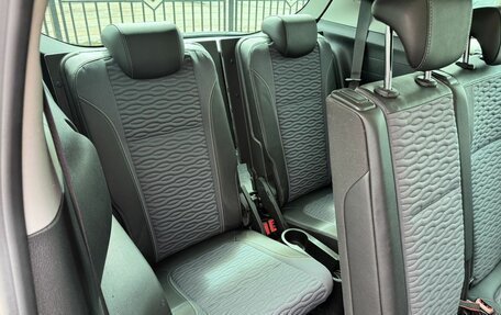 Opel Zafira C рестайлинг, 2013 год, 1 050 000 рублей, 11 фотография