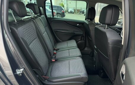 Opel Zafira C рестайлинг, 2013 год, 1 050 000 рублей, 10 фотография