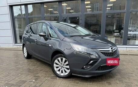 Opel Zafira C рестайлинг, 2013 год, 1 050 000 рублей, 3 фотография
