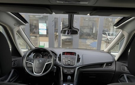 Opel Zafira C рестайлинг, 2013 год, 1 050 000 рублей, 21 фотография