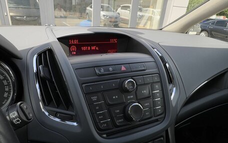 Opel Zafira C рестайлинг, 2013 год, 1 050 000 рублей, 34 фотография