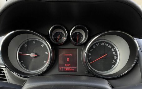 Opel Zafira C рестайлинг, 2013 год, 1 050 000 рублей, 32 фотография