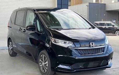 Honda Freed II, 2021 год, 1 600 900 рублей, 2 фотография