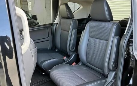 Honda Freed II, 2021 год, 1 600 900 рублей, 12 фотография