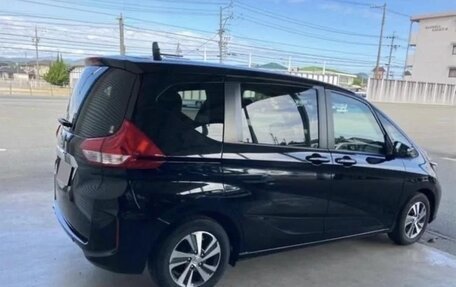 Honda Freed II, 2021 год, 1 600 900 рублей, 5 фотография