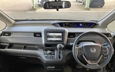 Honda Freed II, 2021 год, 1 600 900 рублей, 11 фотография