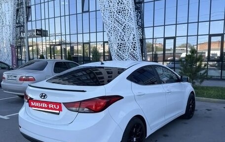 Hyundai Elantra V, 2014 год, 1 200 000 рублей, 4 фотография
