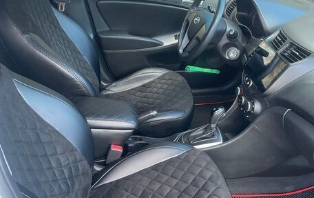 Hyundai Solaris II рестайлинг, 2016 год, 990 000 рублей, 9 фотография