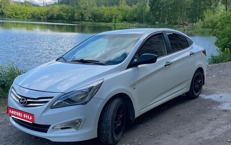 Hyundai Solaris II рестайлинг, 2016 год, 990 000 рублей, 2 фотография
