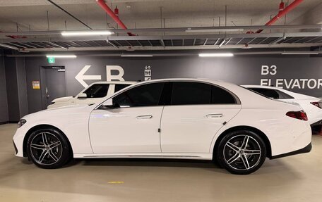 Mercedes-Benz E-Класс, 2025 год, 7 490 000 рублей, 2 фотография