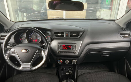 KIA Rio III рестайлинг, 2015 год, 989 000 рублей, 6 фотография
