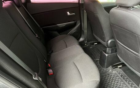 KIA Rio III рестайлинг, 2015 год, 989 000 рублей, 9 фотография