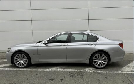 BMW 7 серия, 2009 год, 1 550 000 рублей, 12 фотография