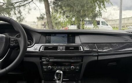 BMW 7 серия, 2009 год, 1 550 000 рублей, 16 фотография