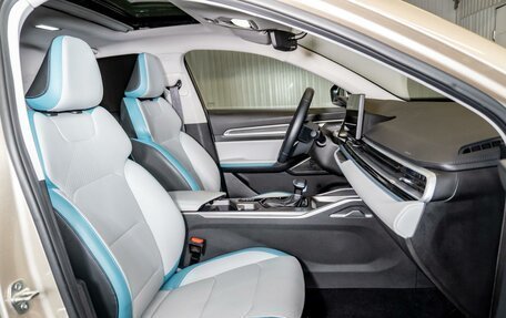 Geely Emgrand, 2023 год, 1 680 000 рублей, 12 фотография