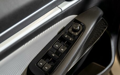 Geely Emgrand, 2023 год, 1 680 000 рублей, 27 фотография