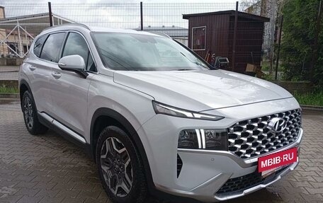 Hyundai Santa Fe IV, 2021 год, 3 650 000 рублей, 2 фотография
