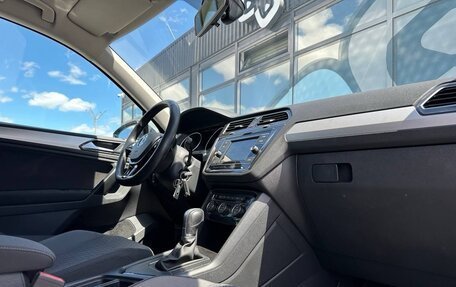 Volkswagen Tiguan II, 2017 год, 2 047 000 рублей, 7 фотография