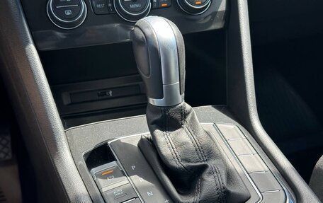 Volkswagen Tiguan II, 2017 год, 2 047 000 рублей, 17 фотография